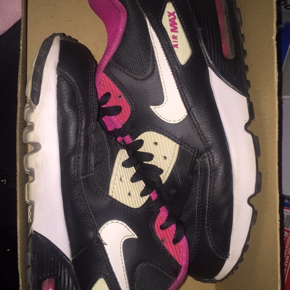Pink Nike Air Max 90 Ultra 2.0